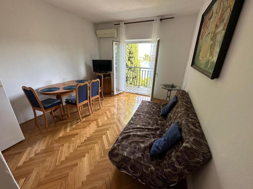 Apartment Nedjeljka Klek Bagian luar foto